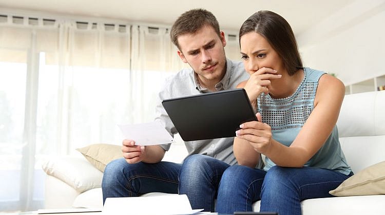Why does my personal loan interest vary month to month?